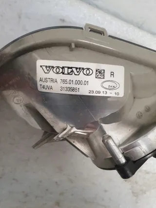 31335851 Фара противотуманная правая Volvo V70 3 Арт e10687223, вид 5