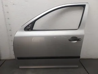 1Z0845201A Стекло двери передней левой Skoda Octavia A5 Арт 11410705, вид 1
