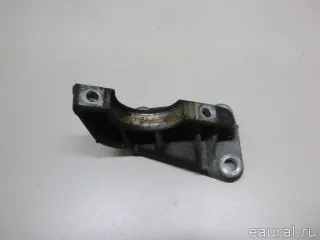 8200286041 Кронштейн промежуточного вала Renault Clio 3 Арт E22873765, вид 2