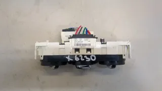 8X0820045A Блок управления печки / климат-контроля Audi A1 Арт 20444787, вид 2