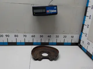 MR955265 Щит опорный задний Mitsubishi Colt 6 Арт E52537348