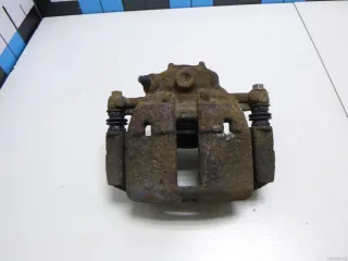 4605A066 Суппорт тормозной передний правый Mitsubishi Colt 6 Арт E90198855