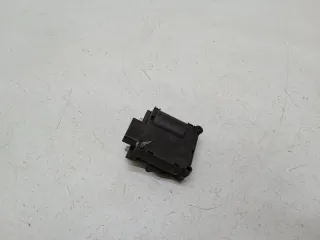 4F0820511B Моторчик заслонки печки Audi A8 D3 (S8) Арт 2-1166, вид 1
