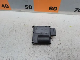 4F0820511 Моторчик заслонки печки Audi A6 C6 (S6,RS6) Арт 2-1177, вид 1