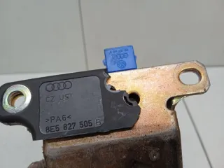 8E5827505B Замок багажника Audi A4 B6 Арт 2-3599, вид 3
