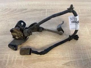 F1895121Y Датчик положения кузова Mazda RX-8 Арт 2-3828, вид 1