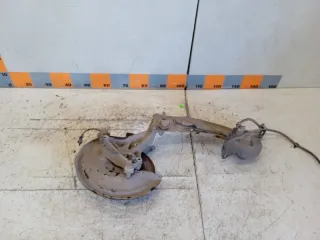 3C0505436F Кулак поворотный Volkswagen Passat B6 Арт 2-4834, вид 1