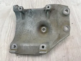 MR398429 Кронштейн Mitsubishi Pajero 4 Арт 2-5321, вид 1