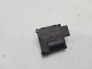4F0820511B Моторчик заслонки печки Audi A8 D3 (S8) Арт 2-11471, вид 1