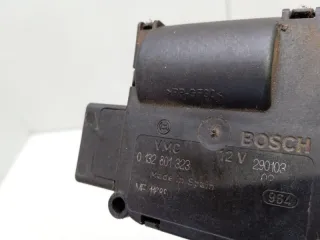 4F0820511B Моторчик заслонки печки Audi A8 D3 (S8) Арт 2-11471, вид 3
