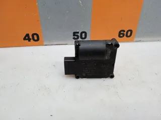 0132801359 Моторчик заслонки печки Audi A6 C6 (S6,RS6) Арт 2-11693, вид 1