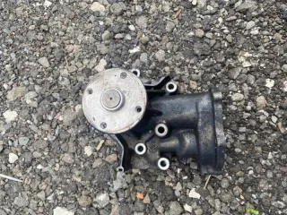 1300A045 Помпа Mitsubishi L200 3 Арт 2-11832