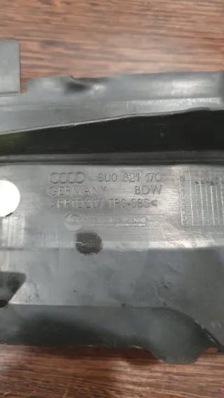 8U0821170 Уплотнитель капота Audi Q3 1 Арт 2-31359, вид 3