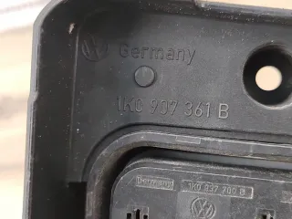 1K0907361B Кронштейн блока предохранителей Volkswagen Passat B7 Арт 2-34299, вид 6