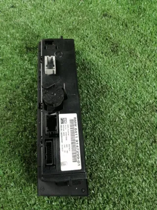 64119147299 Блок управления печки/климат-контроля BMW 1 E81/E82/E87/E88 Арт 2-36140, вид 5