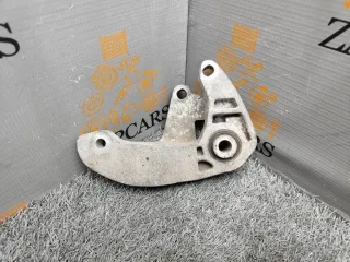 BP4K-39-010B Кронштейн опоры мкпп Mazda 3 BK Арт 2-36520, вид 4