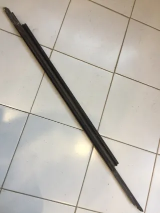 8U08532842ZZ Уплотнитель Audi Q3 1 Арт 2-41498, вид 2