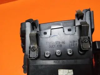 Дефлекторы обдува центральные Acura MDX 2 2008г. 77250-STX-A0 - Фото 4