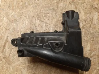 3C0129607AF Корпус воздушного фильтра Volkswagen Passat B6 Арт 2-44945, вид 2