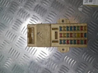 A11-3723010BA Блок предохранителей Chery Amulet Арт 2-47018, вид 1