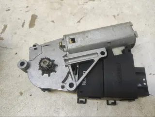 67618381480 Моторчик люка BMW X5 E53 Арт 2-51557, вид 4