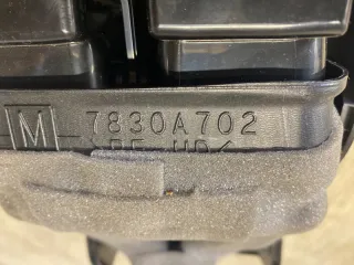 8011C549XA Консоль салона (кулисная часть) Mitsubishi Outlander 3 restailing 2 Арт 2-53376, вид 7
