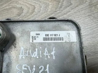 03C117021J Радиатор масляный Audi A1 Арт 2-54878, вид 4