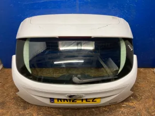 1838957 Крышка багажника (дверь 3-5) Ford Focus 3 Арт 2-57926, вид 2