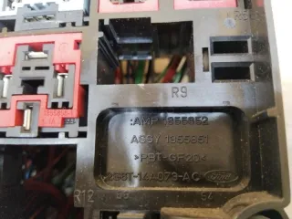 1355852 Блок предохранителей Ford Fusion 1 Арт 2-58900, вид 9