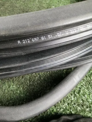 A2126970151 Уплотнитель Mercedes E W212 Арт 2-59081, вид 3