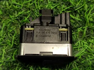 A1668707610 Кнопка закрытия крышки багажника Mercedes GLS X166 Арт 2-62211, вид 3