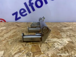 cj5g9h487ba Топливная рампа Ford Kuga 2 Арт 2-63730, вид 4