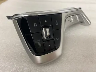 Кнопки на руль Mitsubishi Pajero 4 restailing 2 2015г. 8616A112 - Фото 4