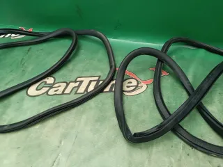 8E0831721F Уплотнитель Audi A4 B6 Арт 2-74991, вид 6