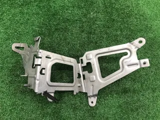A2055451340 Кронштейн блока управления двигателем Mercedes C W205 Арт 2-77174, вид 2