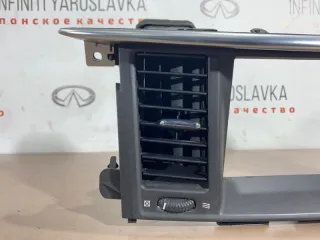 682701LA0A Накладка монитора Infiniti QX56 2 Арт 2-82930, вид 2