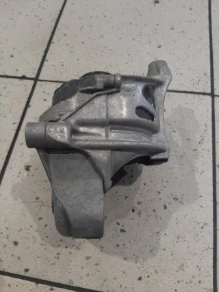4M0199372FC Подушка двс Audi A4 B9 Арт 2-84235, вид 3
