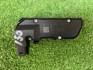 A2139057302 Кнопка подогрева сидений Mercedes C W205 Арт 2-93132, вид 2