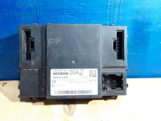 284B24X00A Блок комфорта Nissan Navara D40 Арт 2-100505, вид 2