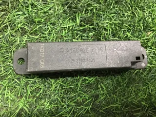 A1668200075 Усилитель антенны Mercedes G W461/463 Арт 2-100843, вид 1