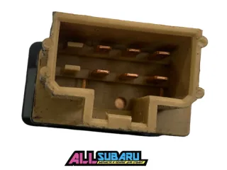 83011-FE010 Кнопка (выключатель) Subaru Impreza 2 Арт 2-120681, вид 4