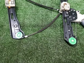 51337138466 Стеклоподъемник BMW 1 E81/E82/E87/E88 Арт 2-129408, вид 4