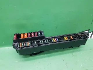 61146932452 Блок предохранителей BMW 5 E60/E61 Арт 2-129608, вид 1