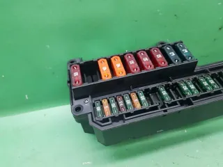 61146932452 Блок предохранителей BMW 5 E60/E61 Арт 2-129608, вид 2
