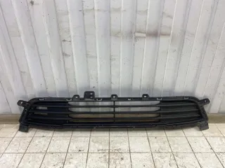 4B45X6402A233 Заглушка (решетка) в бампер Mitsubishi Outlander 3 Арт 2-129693, вид 1