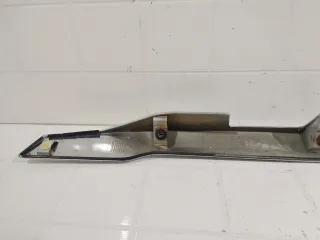 5817A261 Накладка двери (крышки) багажника Mitsubishi Pajero 4 restailing 2 Арт 2-129940, вид 8