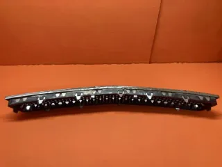  Заглушка (решетка) в бампер Chevrolet Tahoe GMT900 Арт 2-139572, вид 2
