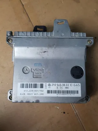 a2105450632 Блок управления двигателем Mercedes E W210 Арт 2-139870, вид 1