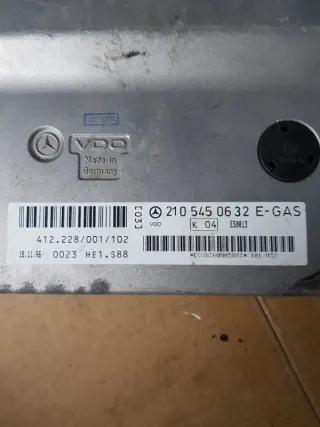 a2105450632 Блок управления двигателем Mercedes E W210 Арт 2-139870, вид 2
