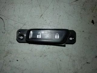 94746037 Кнопка центрального замка Chevrolet Cobalt 1 Арт 2-140723